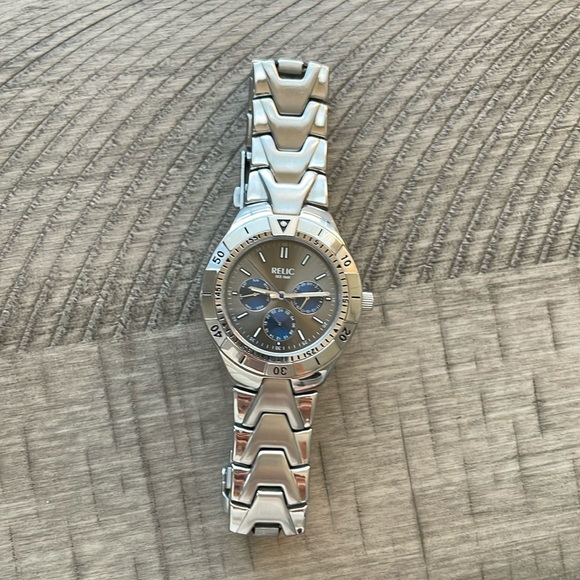 Relic Men’s Watch - Picture 1 of 2